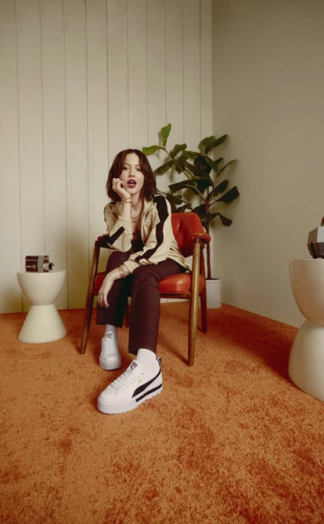 subscribe background image